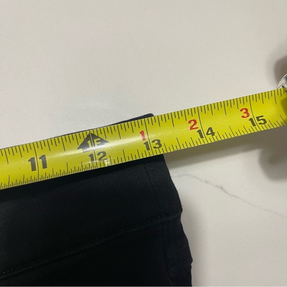 Spanx Jeans Kick Flare Raw Hem Pull On Black size extra small - Picture 11 of 11